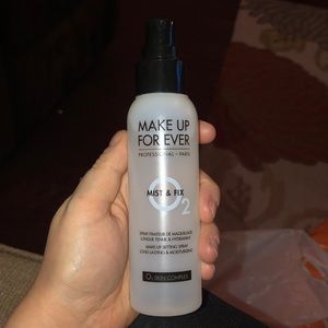 Make up forever setting spray
